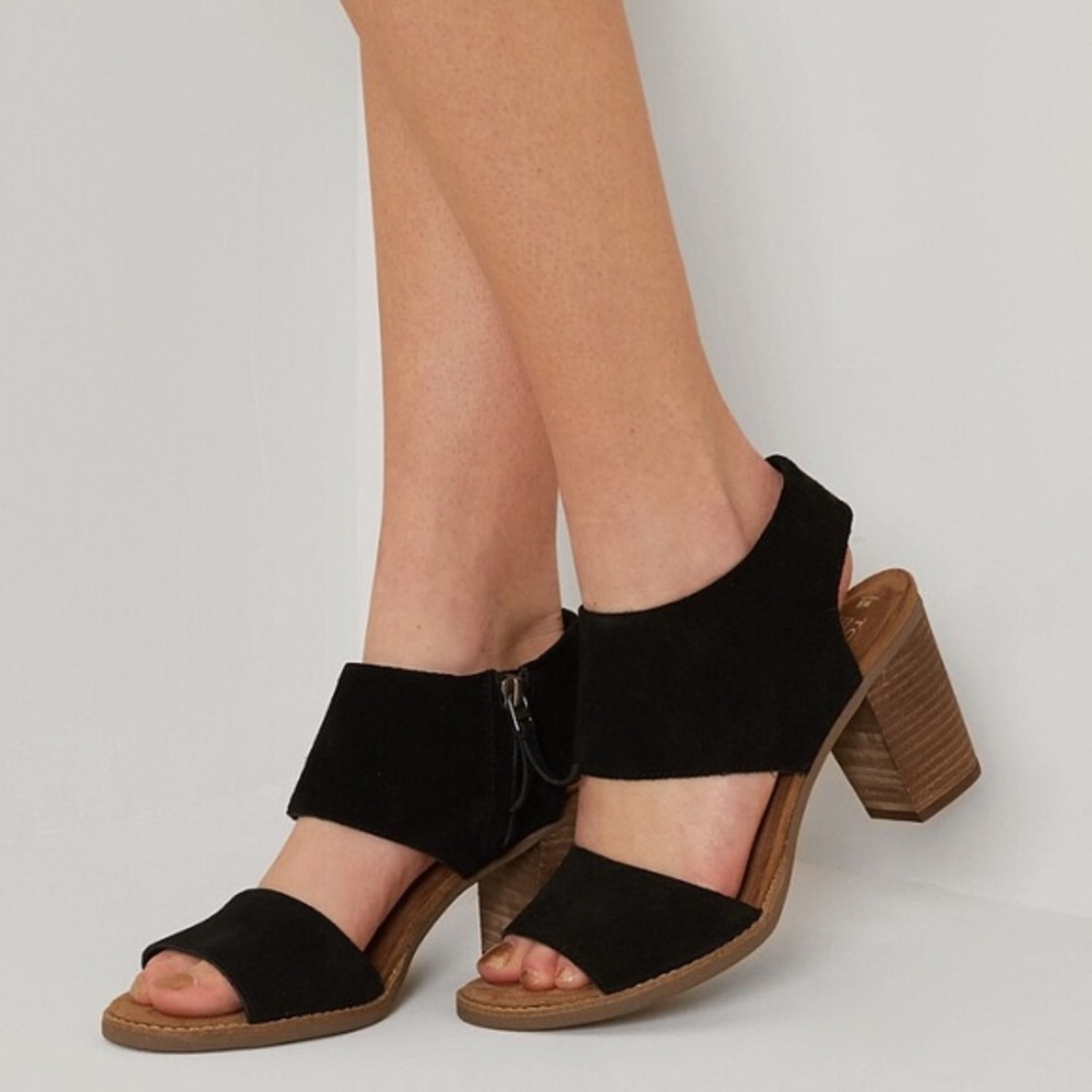 TOMS Black Suede Women's Majorca Cutout Sandals